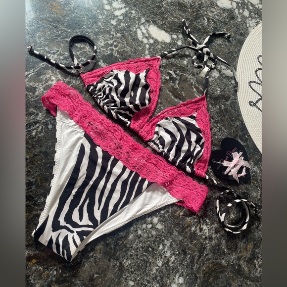NWT beach bunny bikini XL set lady lace zebra print RAREST 💎 “Stop and Stare” - Picture 11 of 15